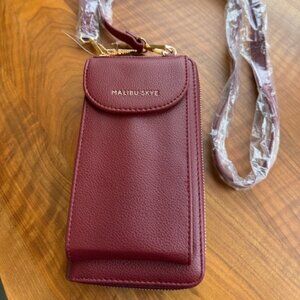 Malibu Skye Crossbody cell phone bag - New/Never Used